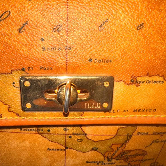 Alviero Martini Classic World Tan Bag - Picture 8 of 11